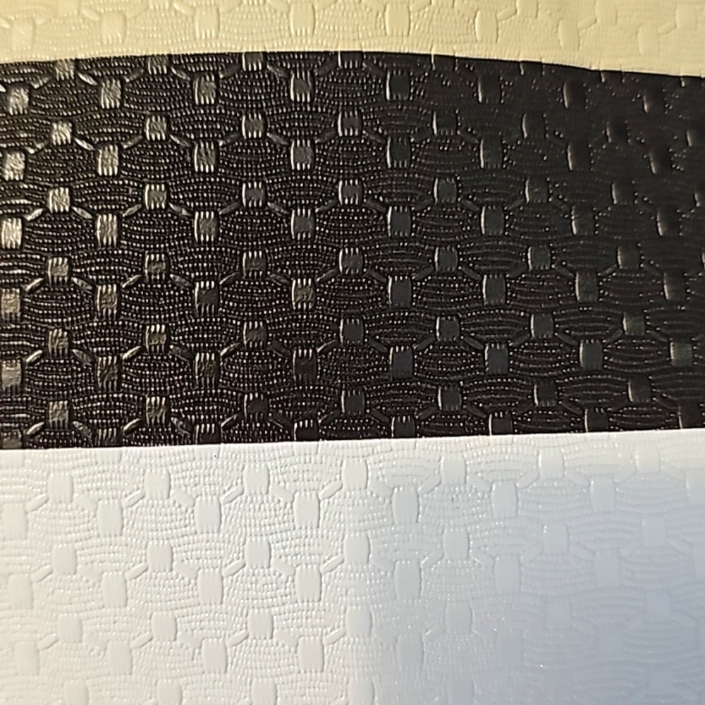 Handbag - Picture 6 of 16